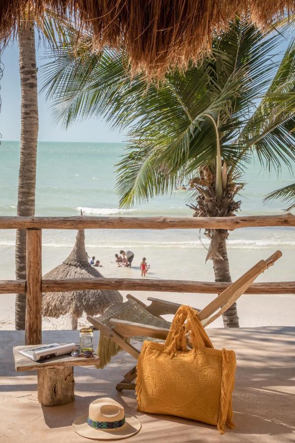 Casa Cat Ba Beachfront Boutique Hotel Isla Holbox Exteriör bild